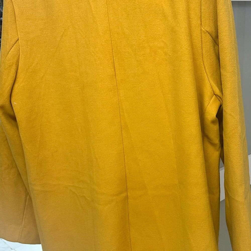 winter coat - Picture 4 of 4